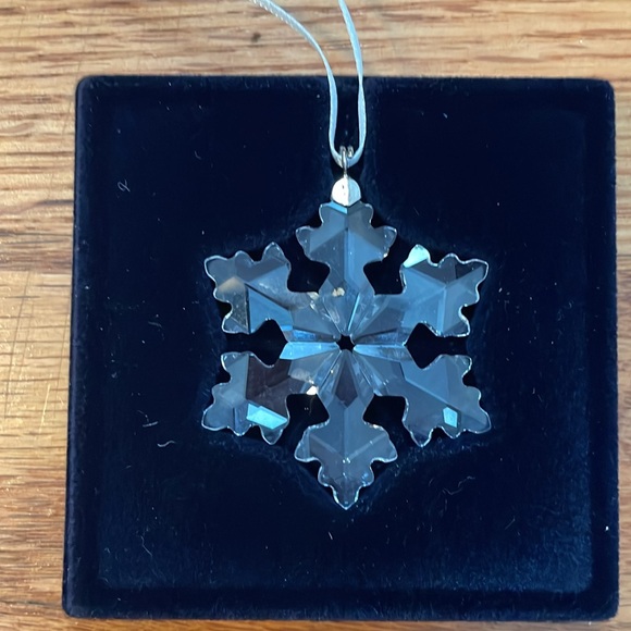 Swarovski Christmas snowflake ornament- Little Star - Picture 3 of 3